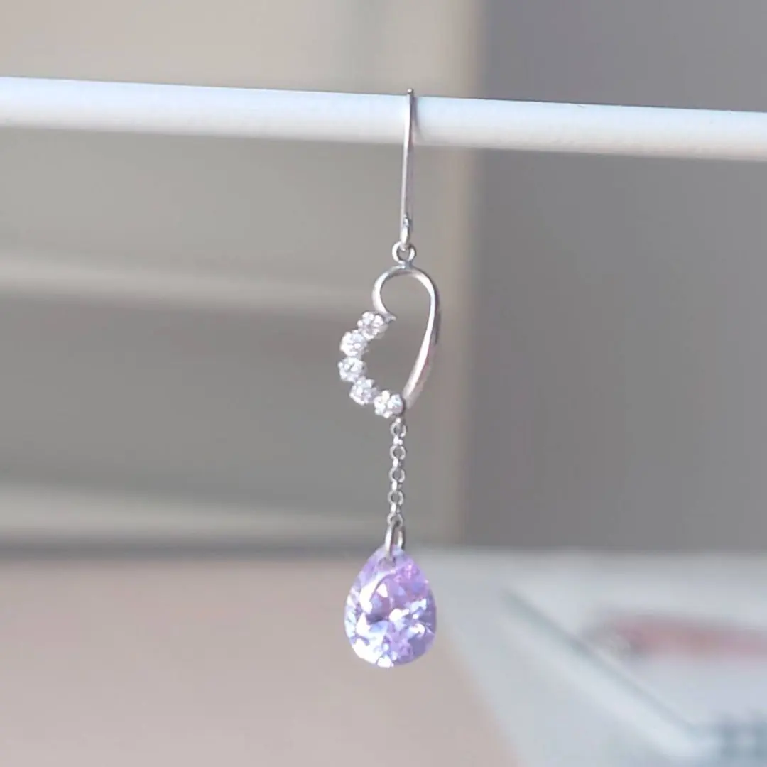 Thumbnail of Tsutsumi Single Ear Drop x Heart Earrings Hook Earrings K10 White Gold