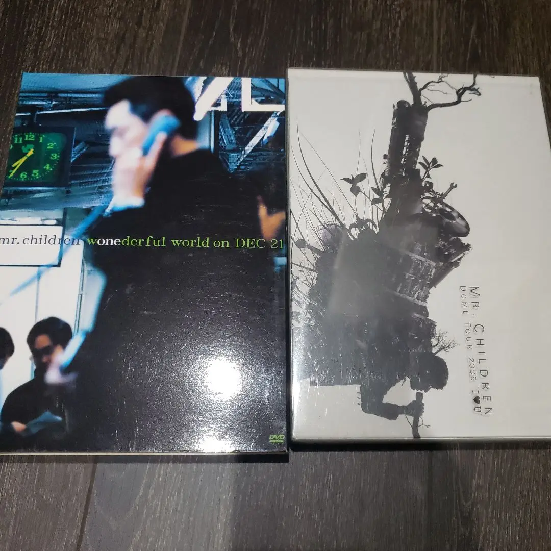 ミスチル it's a wonderful worldポスターB1サイズ❗❗ Mr.Children 「It's a wonderful world」（告知ポスター：線と点