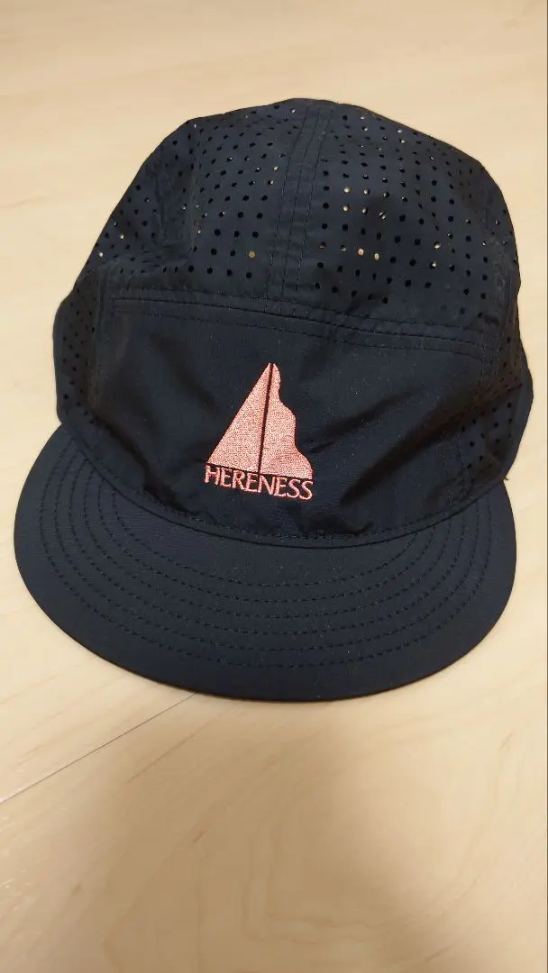 HERENESS  ヒヤネス　通気性　キャップ 白 HERENESS ヒヤネス通気性キャップ 白