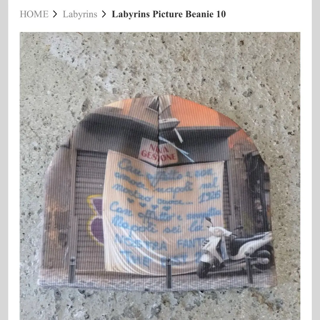 最終お値下げ♩shury labyrins ビーニー Labyrins Picture Beanie 2 | Shury