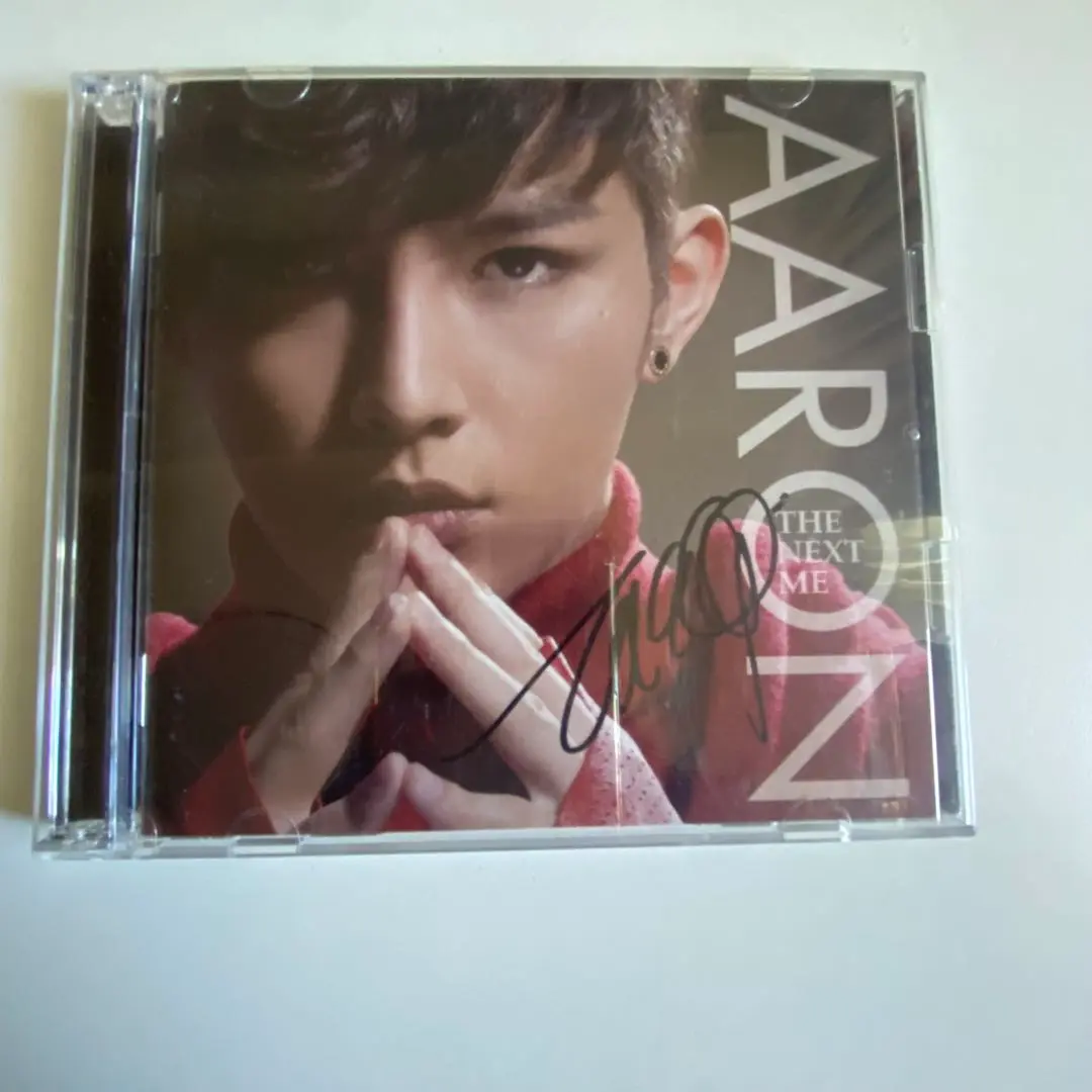 アーロン直筆サイン入り2Lサイズ写真…Aaron Yan…飛輪海 アーロン直筆サイン入り2Lサイズ写真…Aaron Yan…飛輪海… - メルカリ