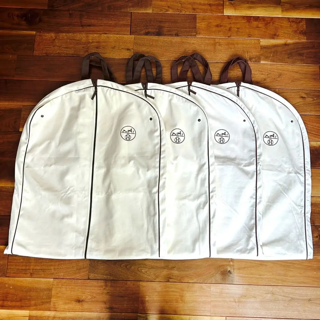 2025年最新】HERMES 衣類カバーの人気アイテム - メルカリ