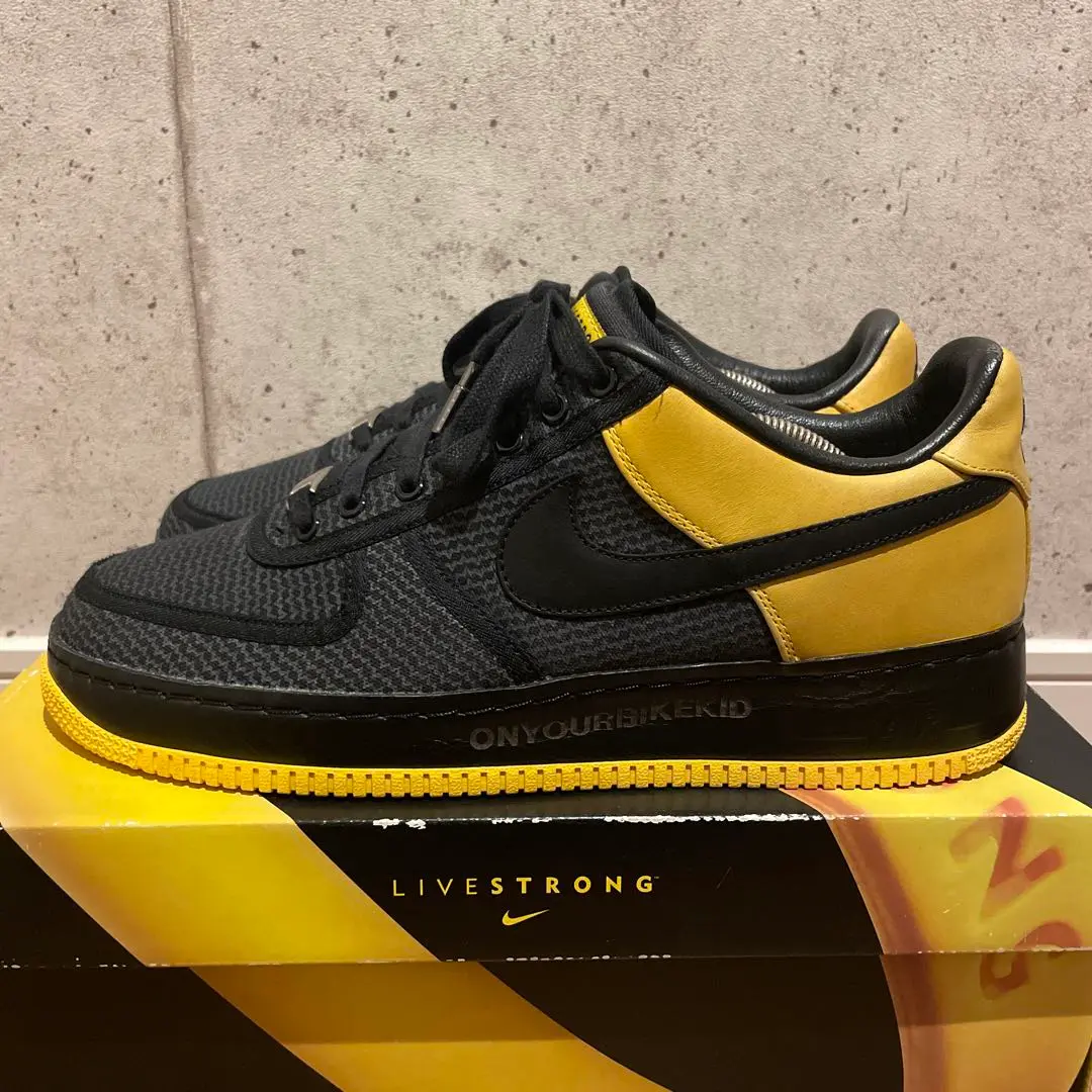 2025年最新】Nike LIVESTRONGの人気アイテム - メルカリ