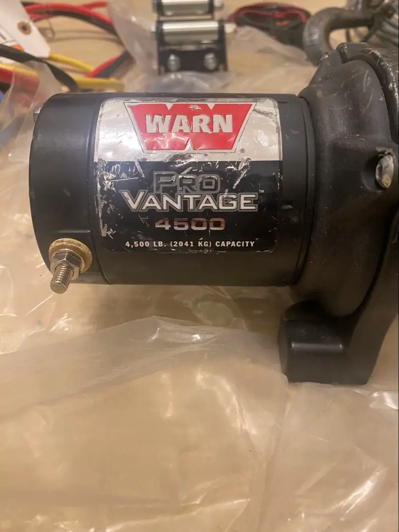WARN フェアリード純正　アルミニウム磨き仕上げ　未使用品 WARN フェアリード純正アルミニウム磨き仕上げ未使用品