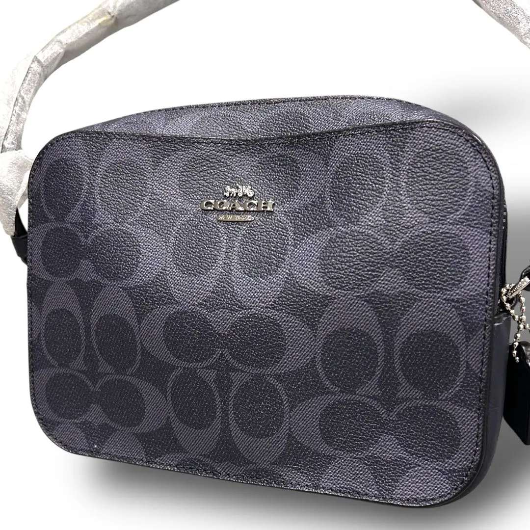 全新未使用 COACH 蔻馳 斜挎包 經典標誌 斜挎 的縮圖