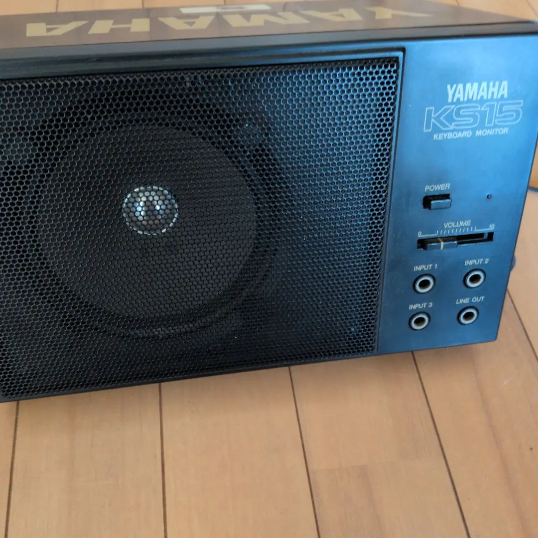 f190826-008I YAMAHA KS100 パワードキーボードモニター 動作確認済み ヤマハ A☆ YAMAHA キーボードアンプ！！ ☆ ヤマハ MODEL KS100 ☆ パワードSP