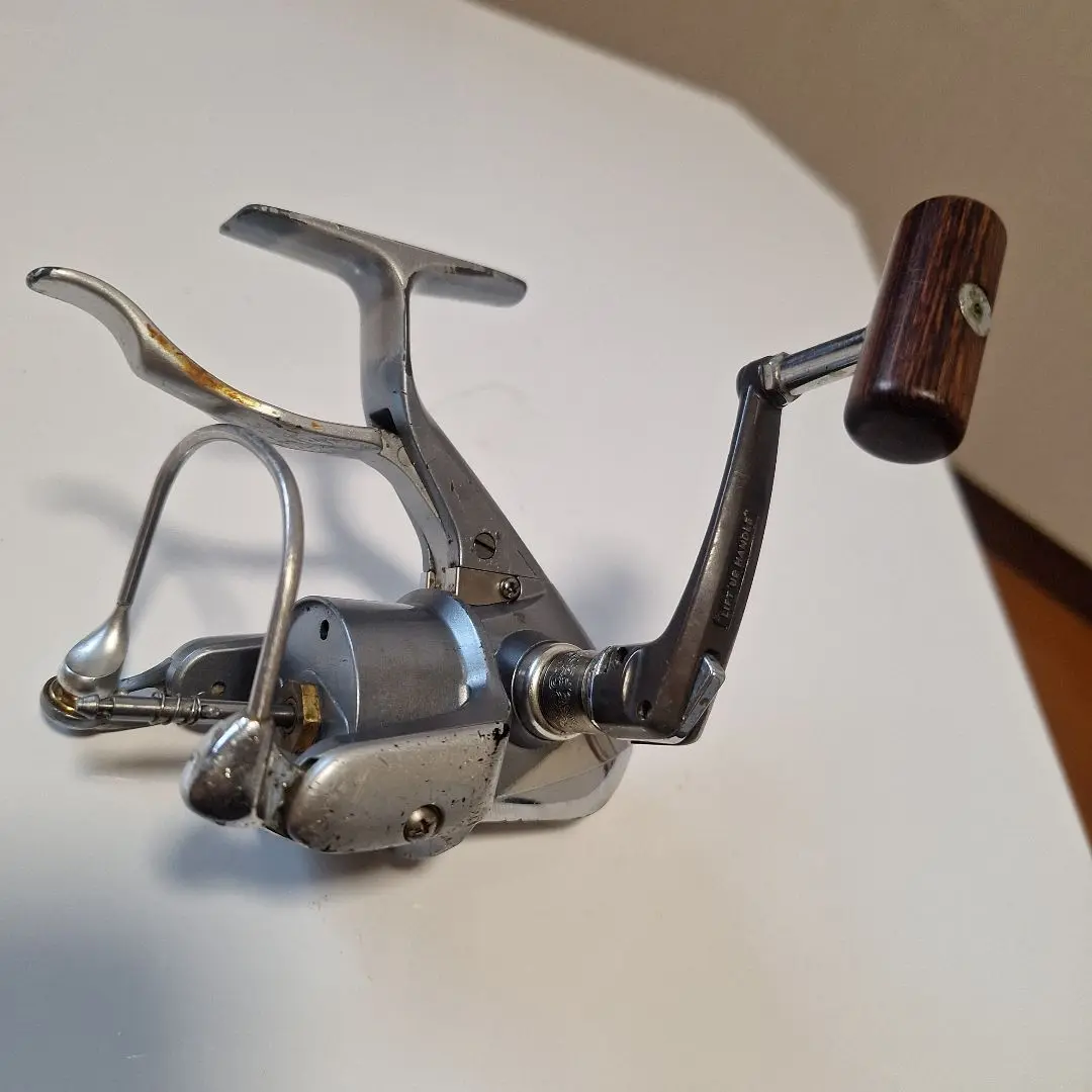 【中古品】DAIWA スピニングリール トライソ TRISO 2500DLB Yahoo!オークション - DAIWA スピニングリール Triso 2500LBD
