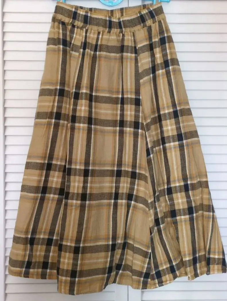 Thumbnail of Checkered long skirt