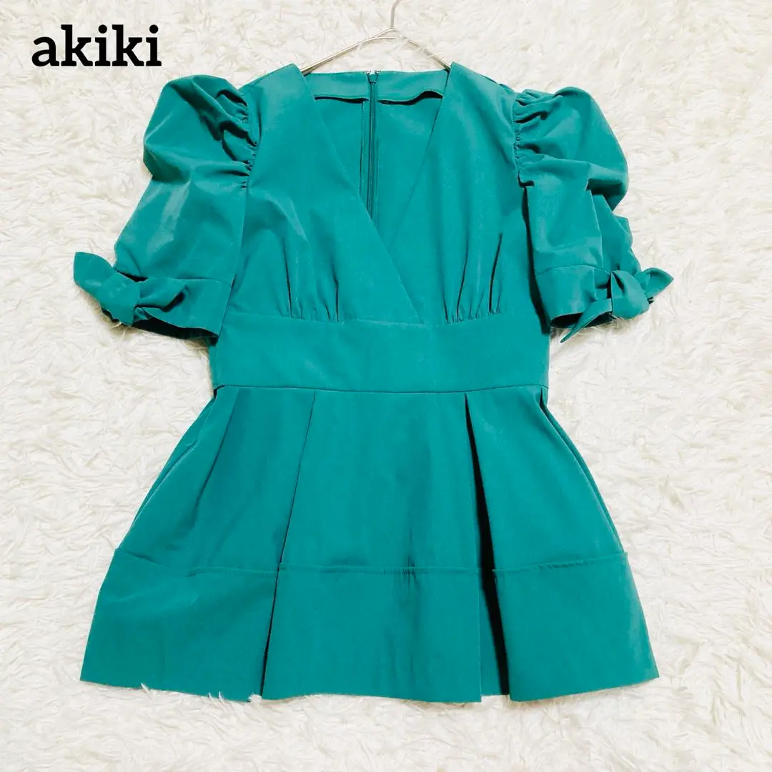 【極美品】 アキキ akiki スワンブラウス パフスリーブ リボン 袖 極美品】 アキキ akiki スワンブラウス パフスリーブ リボン 袖
