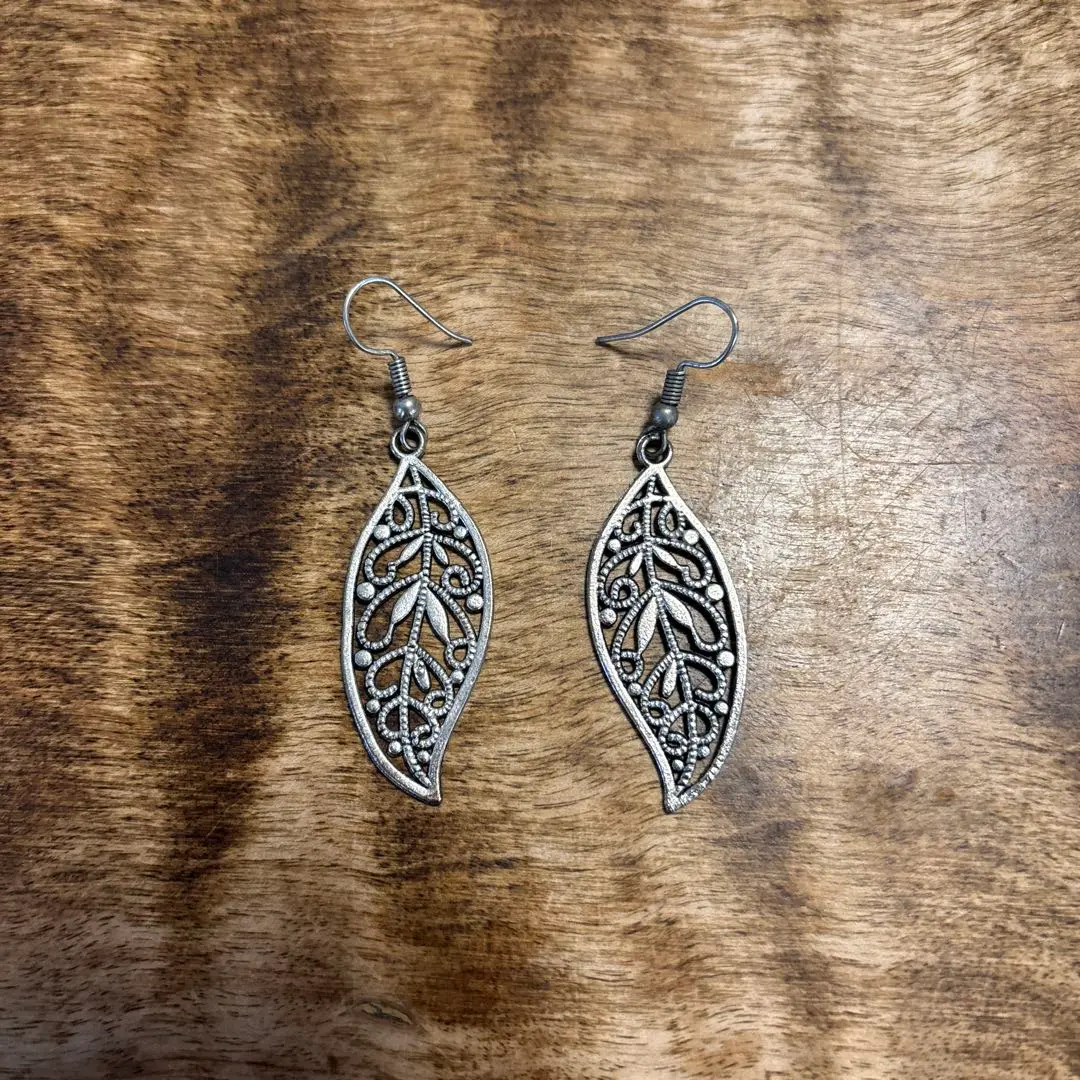 Thumbnail of Asian accessory earrings, set of 2 pairs