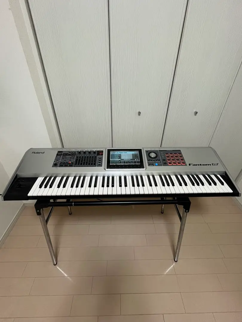 Roland Fantom G7 76鍵 シンセサイザー ARX-01増設済み 美品］Roland Fantom G7 ARX-01 DRUMS付き - メルカリ