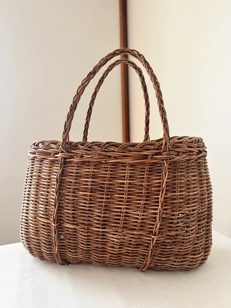 Thumbnail of Akebi basket bag