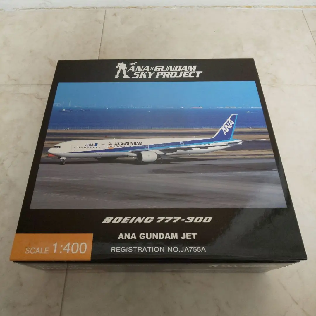訳アリ新品 希少品 1/1000 B777-300 ANA ガンダムジェット ANA B777-300 ガンダムジェット 1:200 全日空商事 NH20035