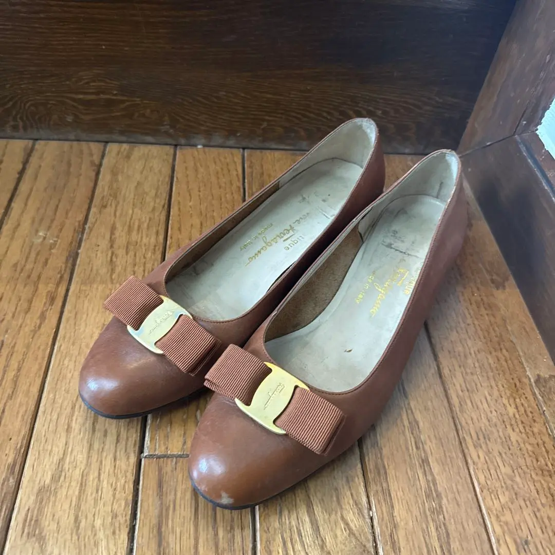 Thumbnail of Ferragamo pumps, Vera, brown