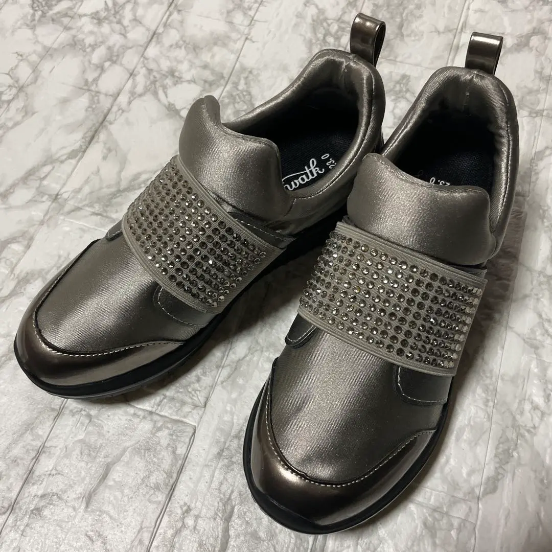 新品Nudie Walkヌーディーウォーク ストレッチスリム スニーカー 楽天市場】ヌーディウォークストレッチスリムスニーカーの通販