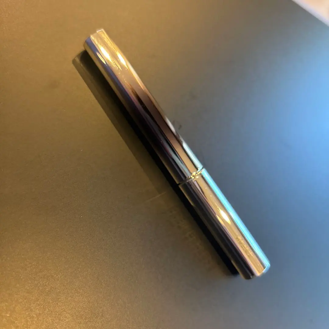 Thumbnail of IRON MASCARA