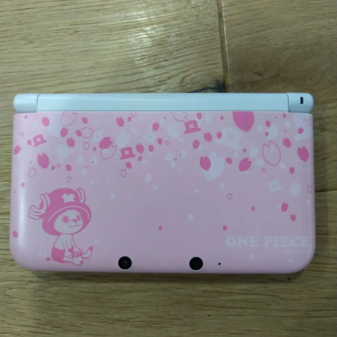 6-058 ニンテンドー3DS LL ワンピース チョッパーピンク 箱付き Nintendo 3DS LL One Piece Unlimited Chopper Pink model W/Box