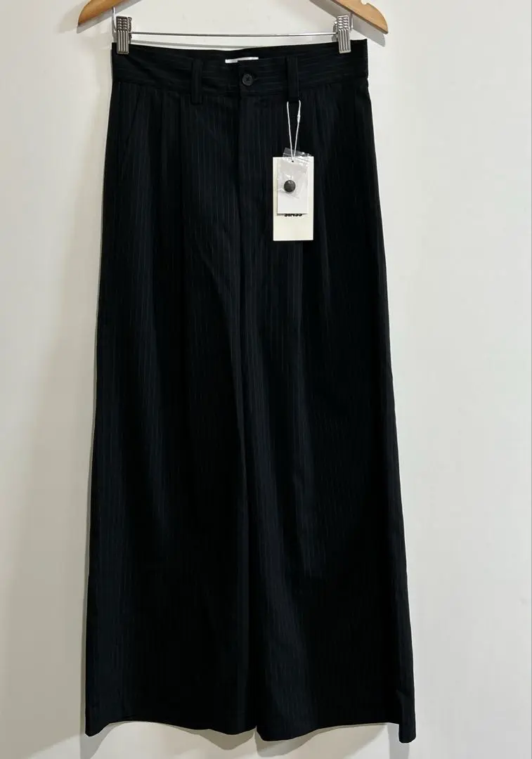【新品同様】SINSS ストライプスラックス/チャコール/Mサイズ sinss シンス ストライプスラックス