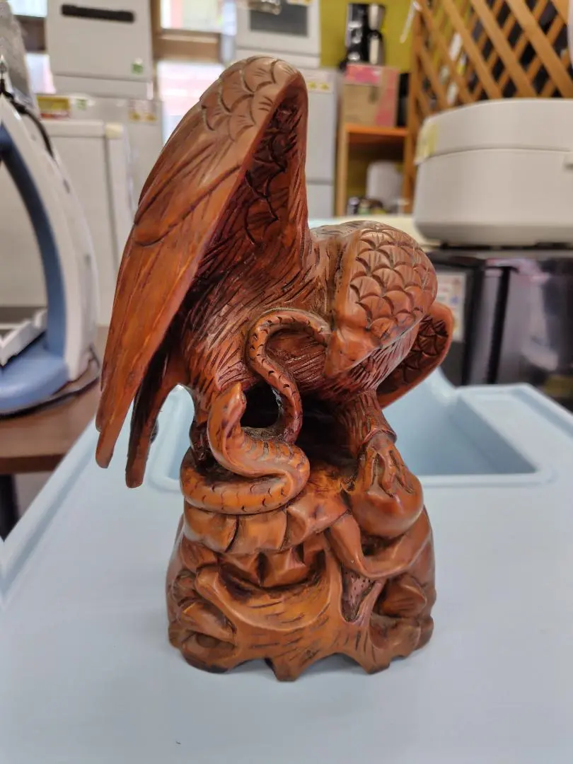 鷹　鷲　木彫　置物　骨董　工芸品　木製　彫刻 木彫り 鷲 鷹 大型 （楽天市場】イーグルの木彫り50cm 右向き 鷲