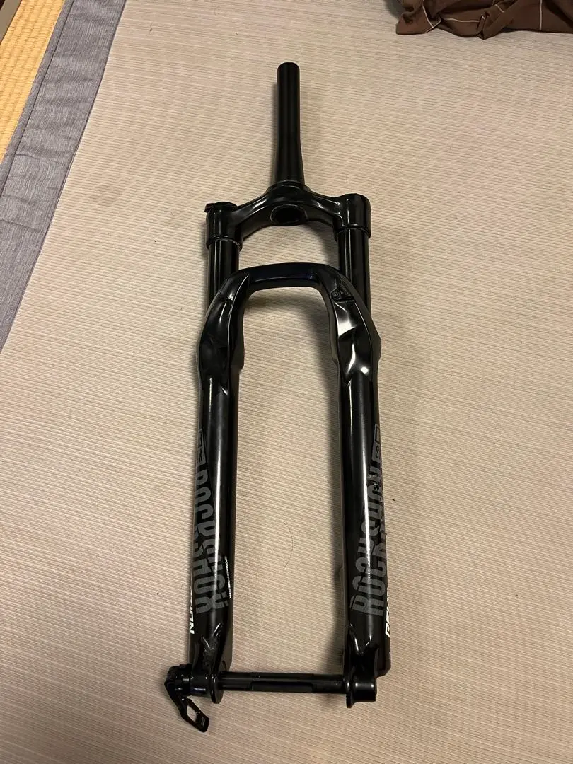 27.5)ROCKSHOX revelation rc フロントフフォーク