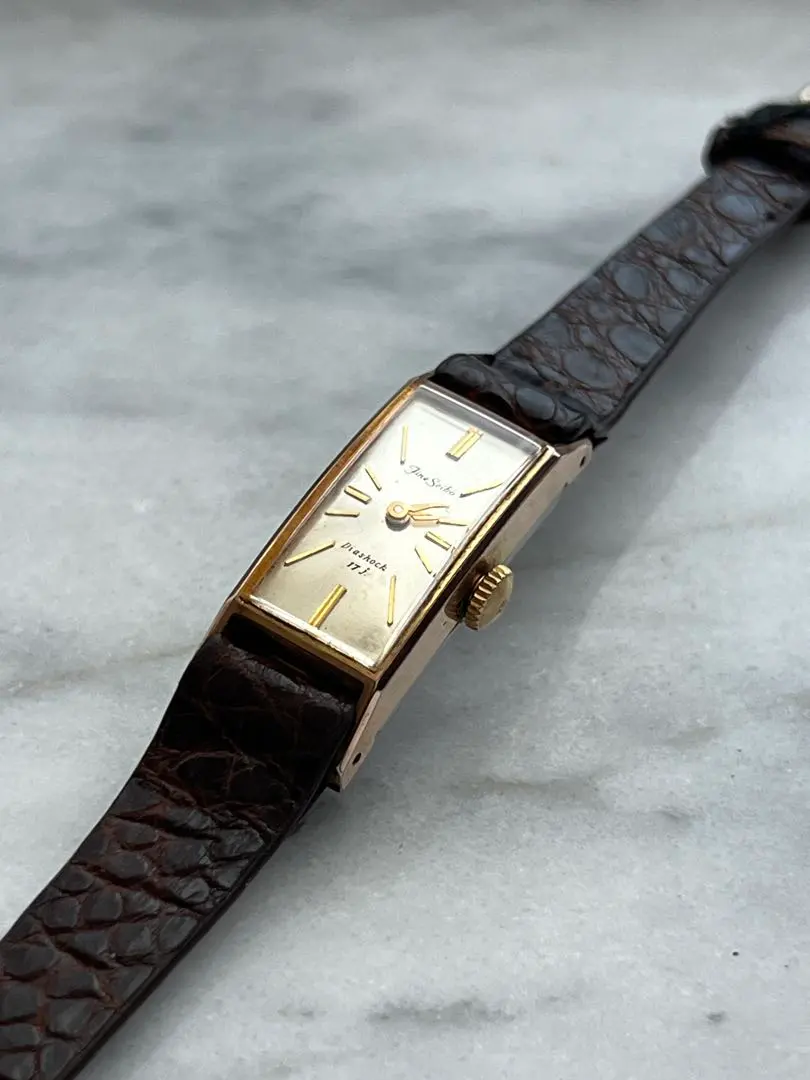 Thumbnail of Hand-wound: Extremely rare 1960s SEIKO Diashock 17 jewels retro