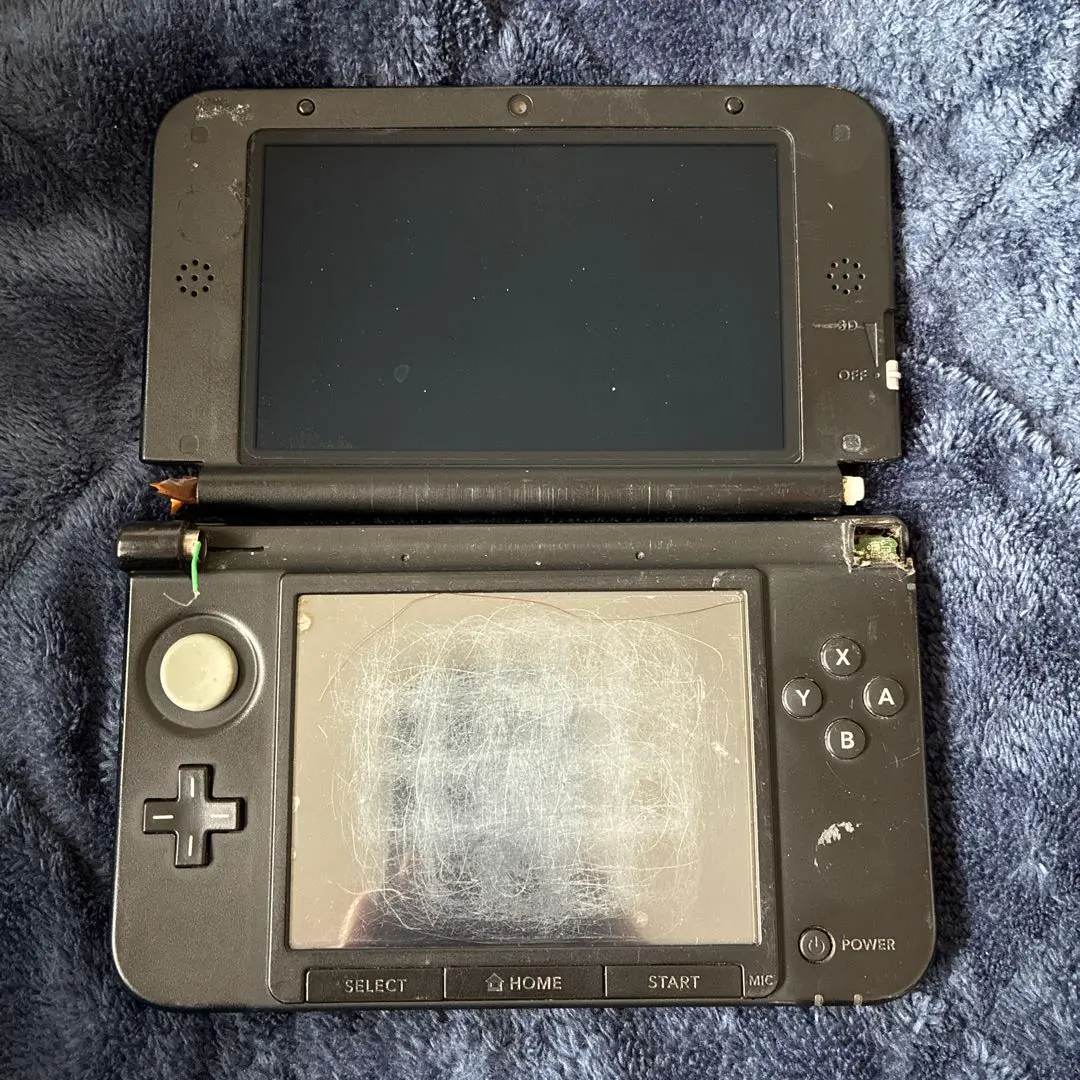 Thumbnail of 3DS LL Console Junk Red Black