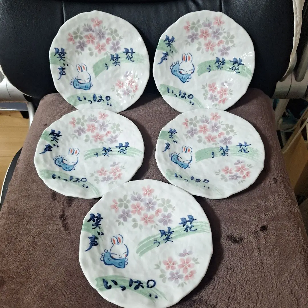 手づくり工房　夕立窯　角皿②③④⑨⑩　カラフルなウサギ絵柄　角皿5点 Yahoo!オークション -「夕立 窯」の落札相場・落札価格