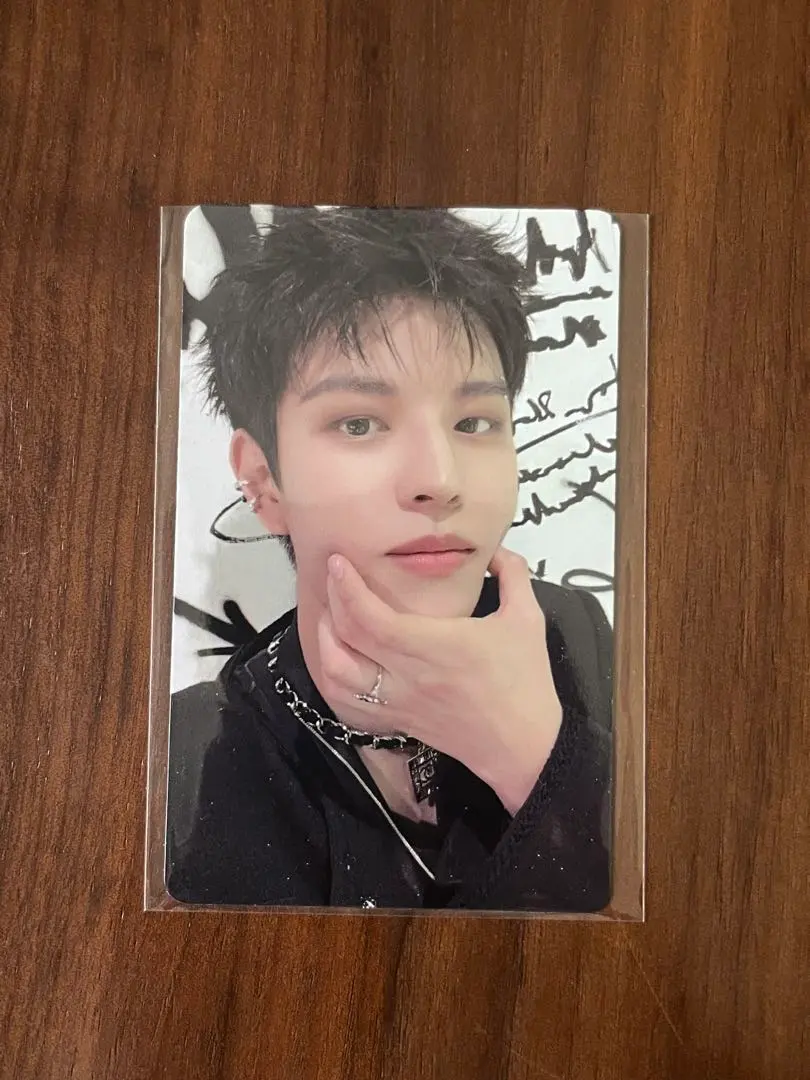 Thumbnail of Stray Kids Seungmin photocard dominATE