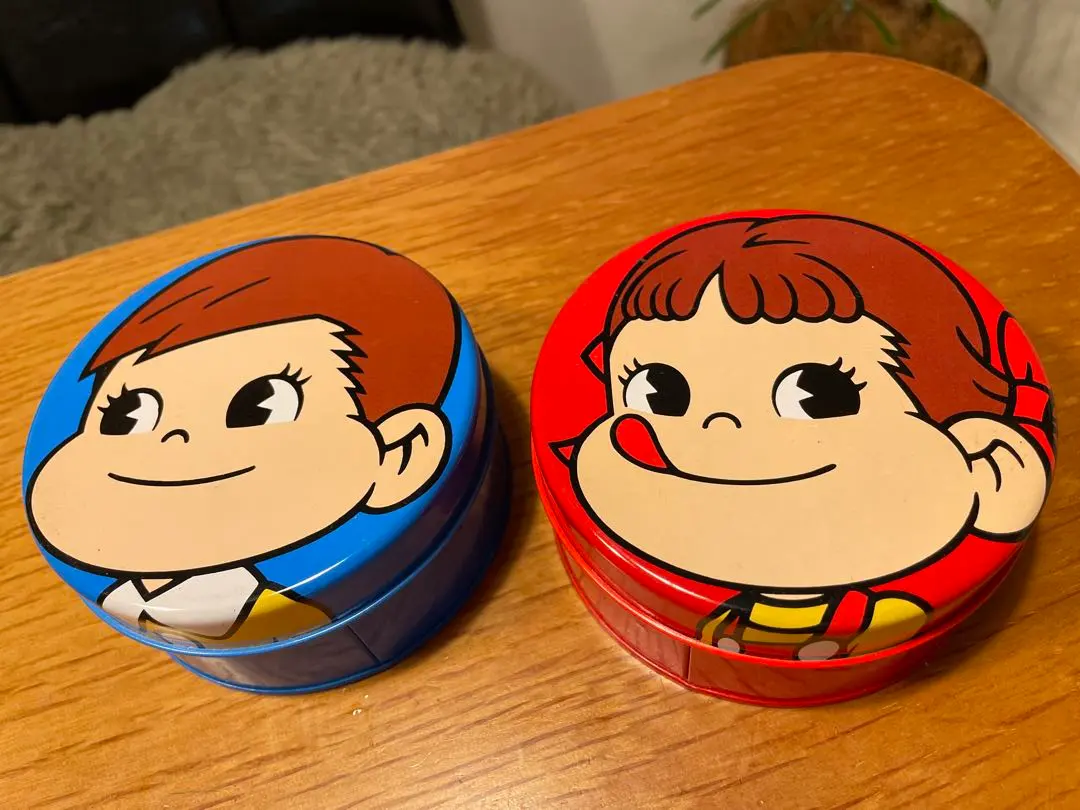 Thumbnail of Fujiya Peko-chan & Piko-chan Set of 2 Candy Tins, Aluminum