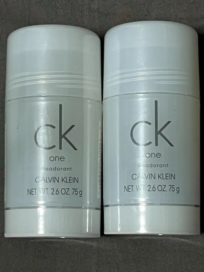 2本セット★CKoneカルバンクライン/デオドラント/ck oneデオドラント Amazon | カルバンクライン(Calvin Klein) シーケーワン(CK ONE