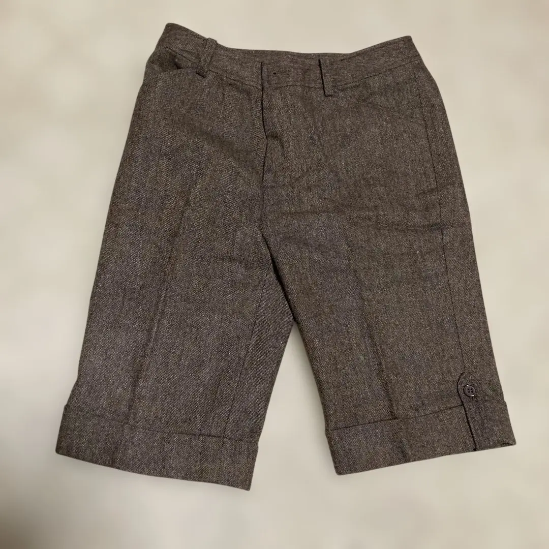 Thumbnail of Brown half pants with buttons