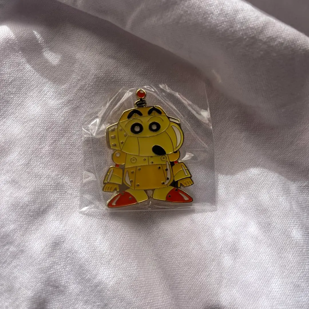 2025年最新】クレヨンしんちゃん 30周年 ピンバッジの人気