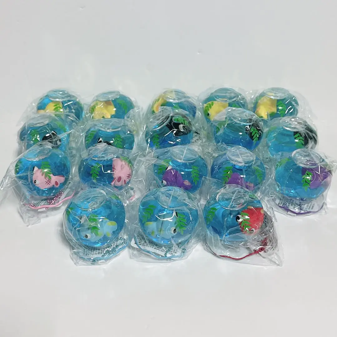 Amazon.co.jp: 金魚鉢 オイルチャーム キーホルダー ペティット