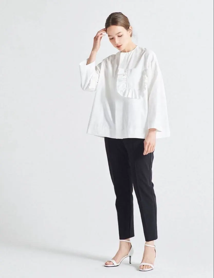 Thumbnail of yori Collarless Jacket, White