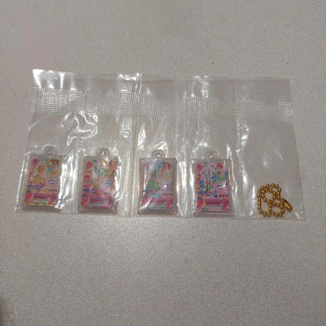 Thumbnail of Aikatsu! Gacha Gacha: Great Star Ichigo Festival (Otome Arisugawa, Sakura Kenzaki)