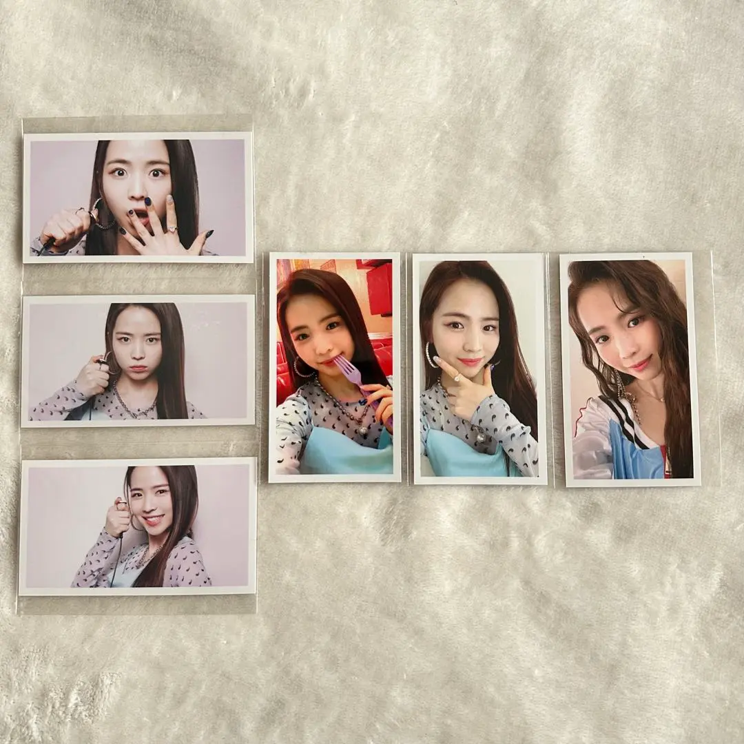 Thumbnail of NiziU CD trading card "take a picture" Maya