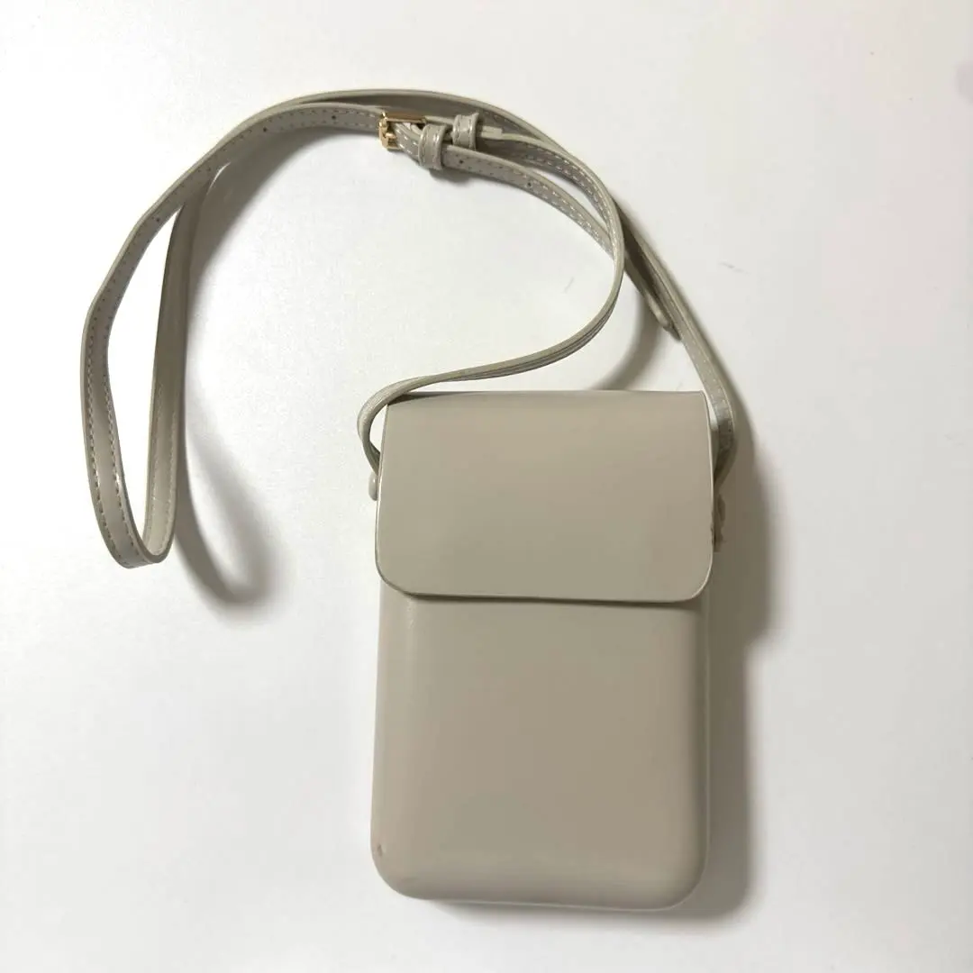 Thumbnail of Women's shoulder bag, smartphone, bag