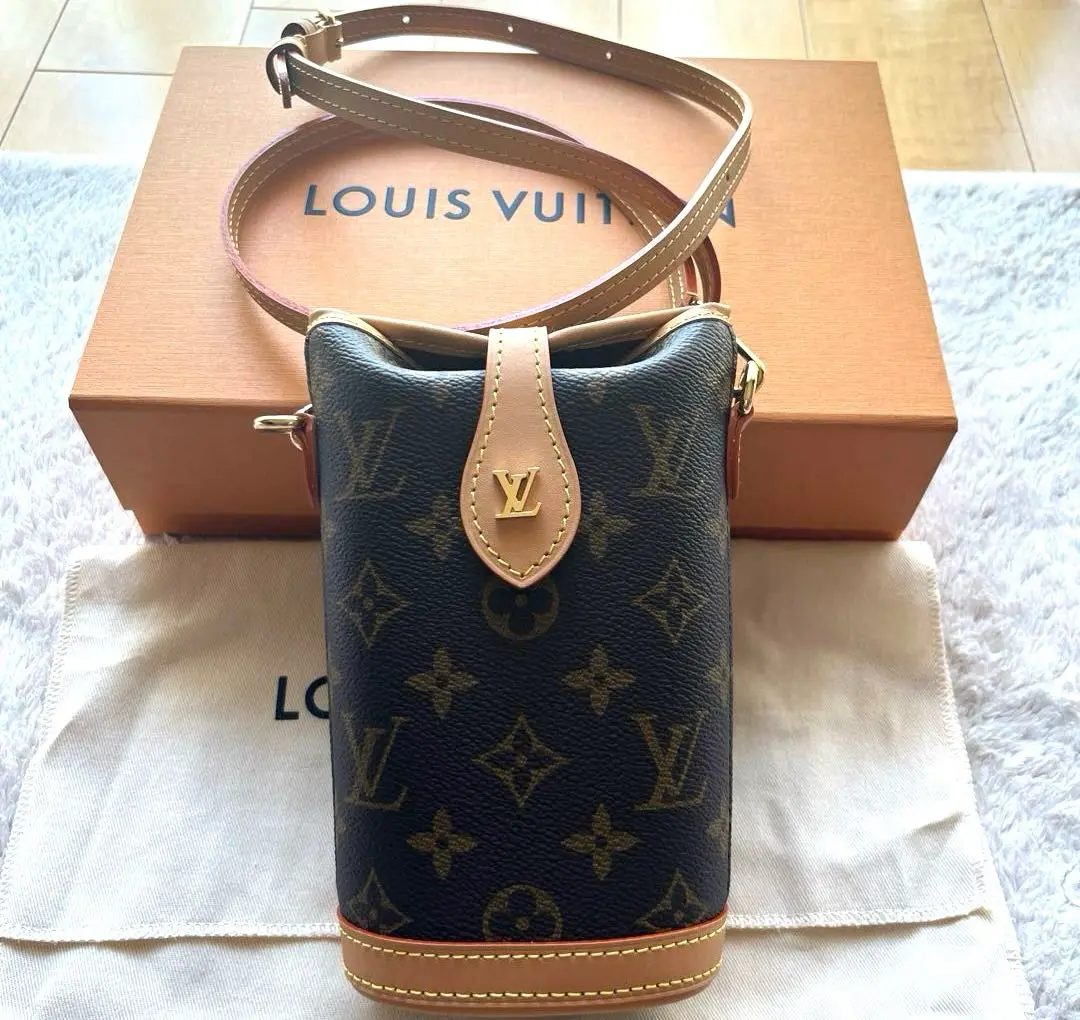 美品☆ルイ・ヴィトン☆ホールド・ミーポーチ　M80874 楽天市場】【箱付】LOUIS VUITTON ルイヴィトン フォールド