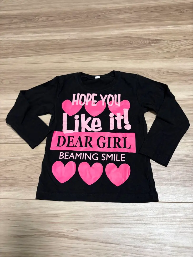 Thumbnail of Long-sleeved cut-and-sew, size 110, black with pink heart print