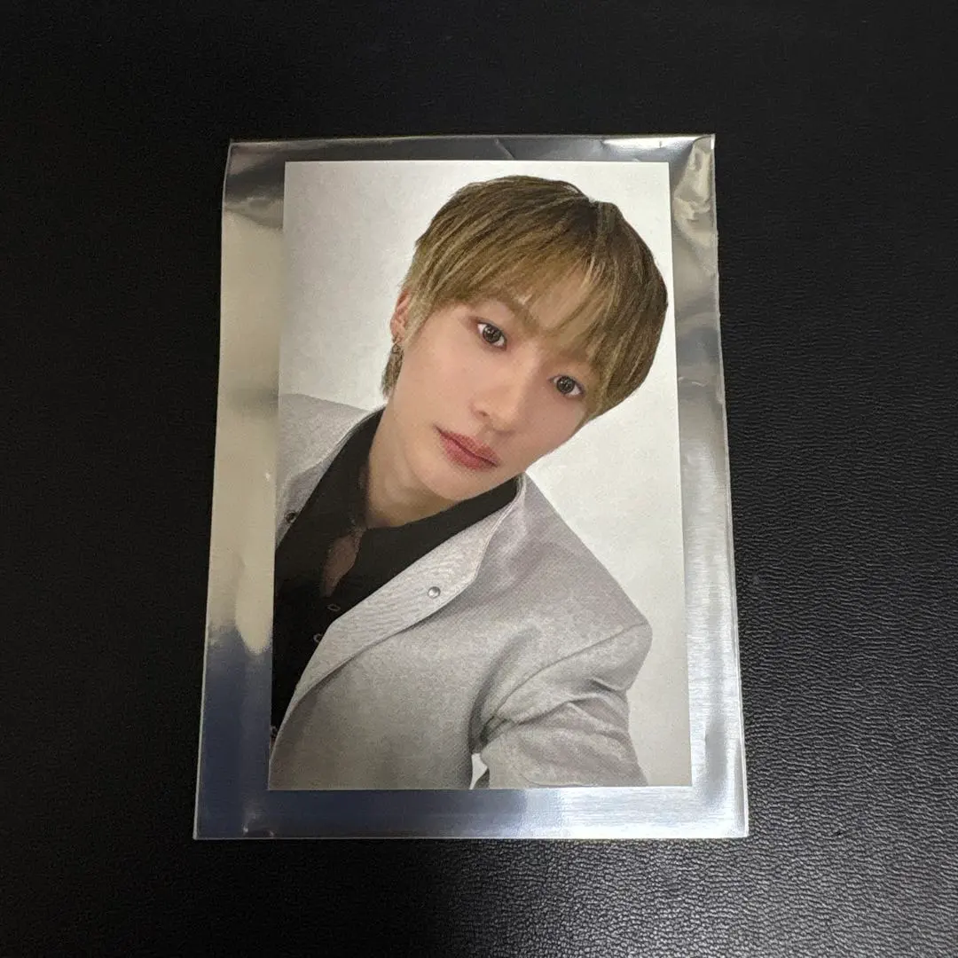 Thumbnail of RIIZE OMG Kado Haru Kado Purchase Benefit Card Anton