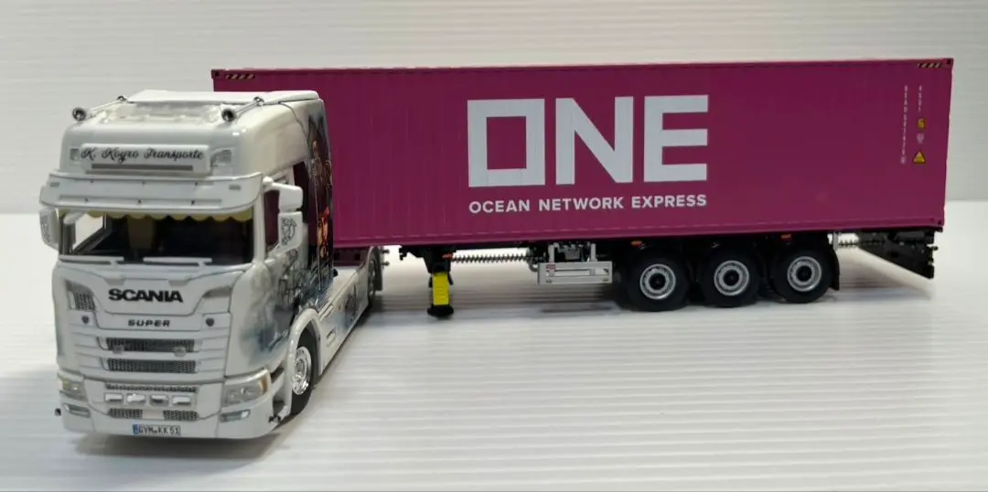 WSI herpa スカニア R 13 TL 冷蔵セミトレーラー　1/50 1/50 WSI herpa スカニア R 13 TL 冷蔵セミトレーラー