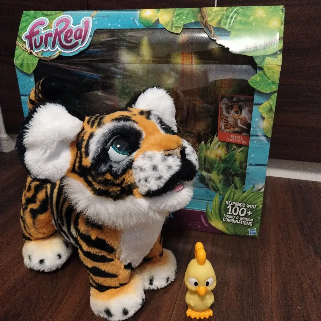 ♡ファーリアル♡ぬいぐるみ タイラー トラ タイガー Amazon.co.jp: ファーリアル ロアーリングタイラー ぬいぐるみ