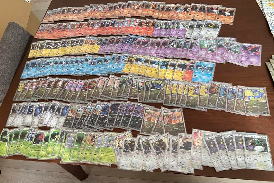 寶可夢卡牌遊戲 拍賣出售 BW XY 閃卡 R卡 約210張 的縮圖