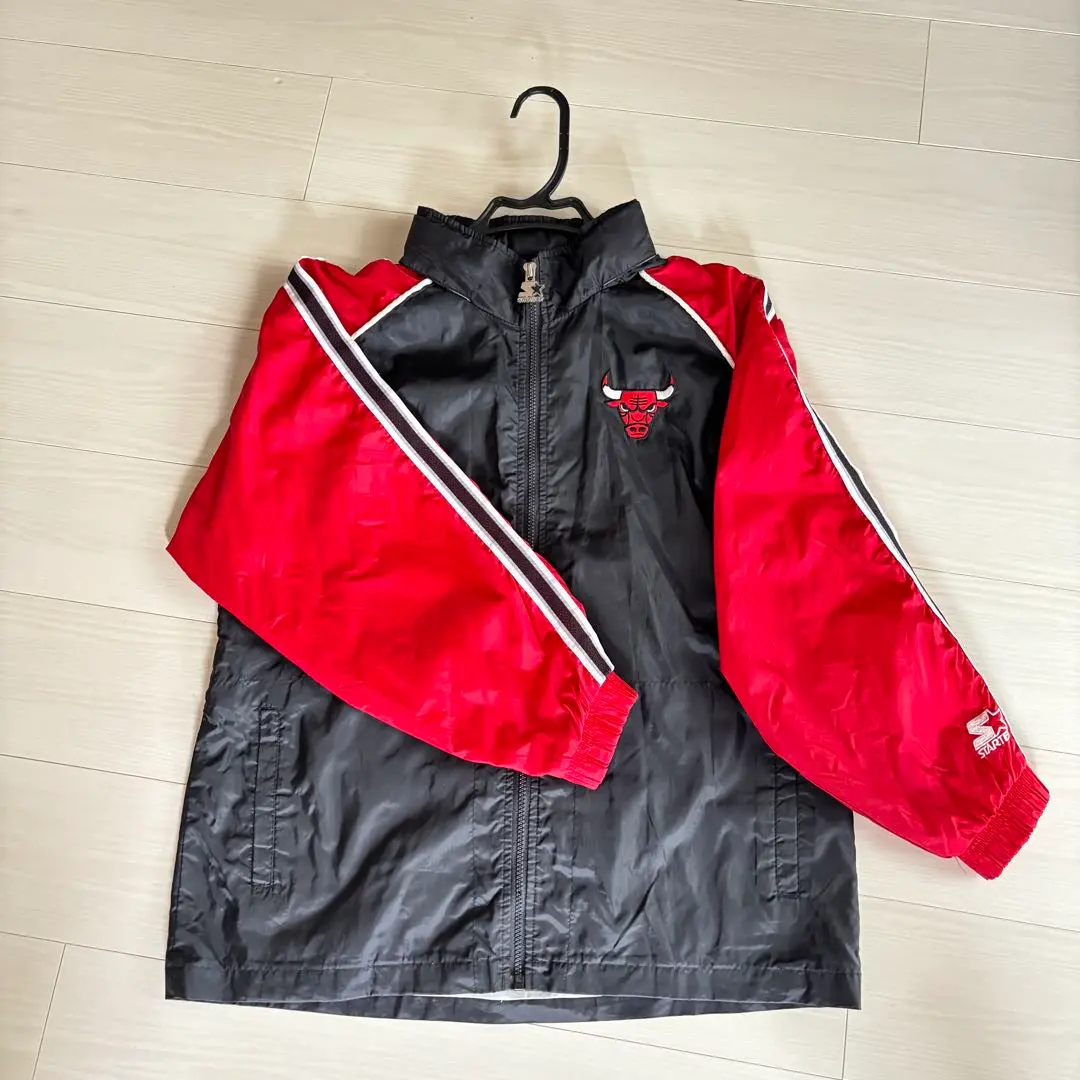 Thumbnail of Chicago Bulls nylon jacket