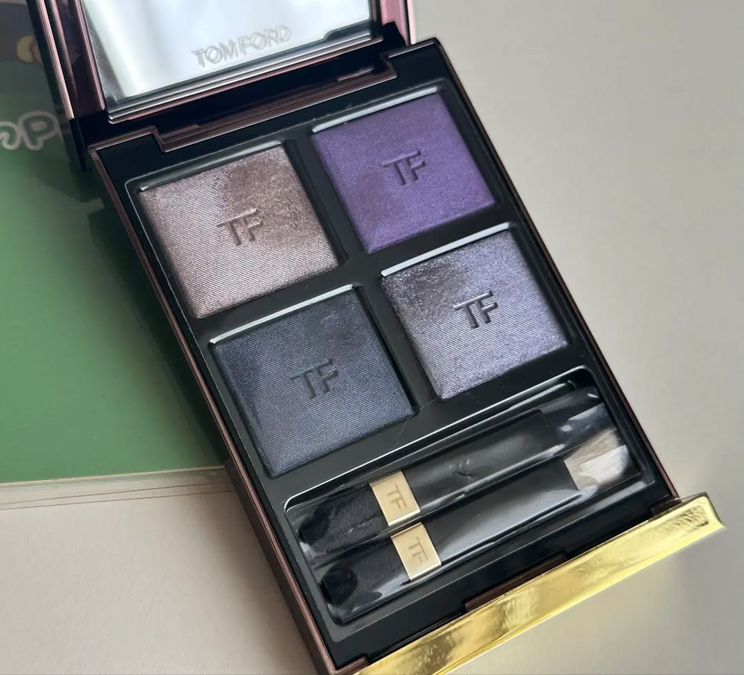 【新品未使用】TOM FORD アイシャドウパレット 28A デイドリーム アイ カラー クォード 28A デイドリーム / TOM FORD BEAUTY(トム