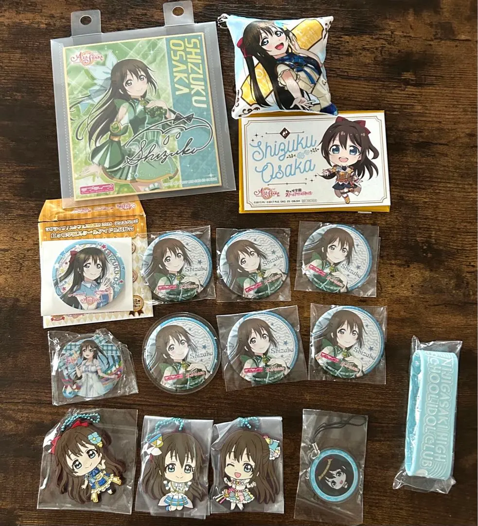 桜坂しずく　1st 缶バッジ　7個セット 2025年最新】桜坂しずく 缶バッジ 1stの人気アイテム - メルカリ