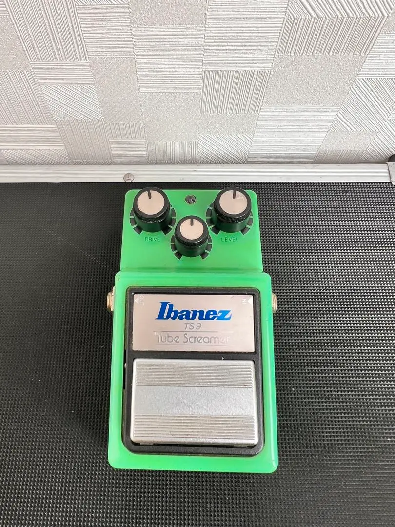 Ibanez Tube Screamer TS9 的縮圖