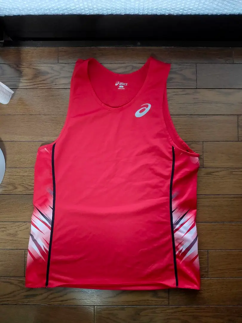 Thumbnail of Used Asics running singlet, size L