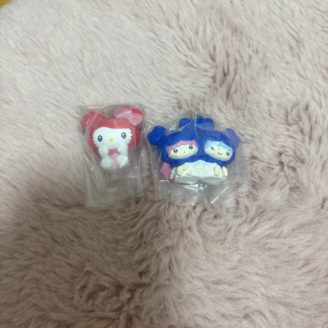 Thumbnail of TWICE Gachagacha Keychains