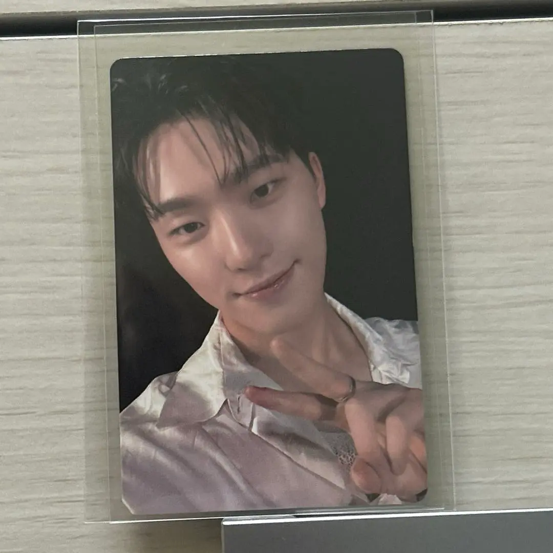 Thumbnail of SEVENTEEN Dino Chinese YZY 1.0 Photocards